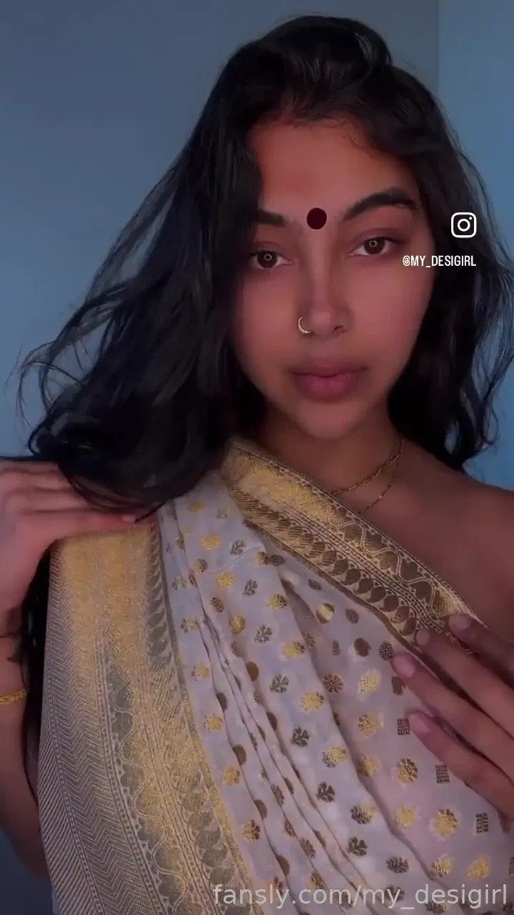 South indian girl in saree gt gt gt gt subscribe to my page to access 