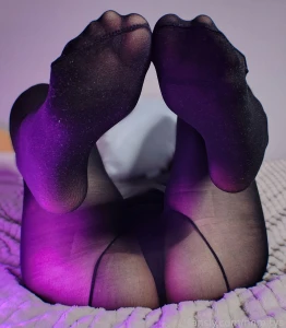 What do you think fyp ass tights pantyhose panties soles footfetish part 2
