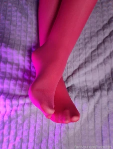 Some pictures from my twitter feet free fyp footfetish stockings
