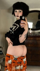 Locked shut trans tgirl femboy transporn gothgirl goth alt part 1