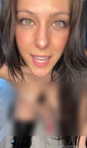 2 scenes for this 8 minute video we start off on my bed with boot