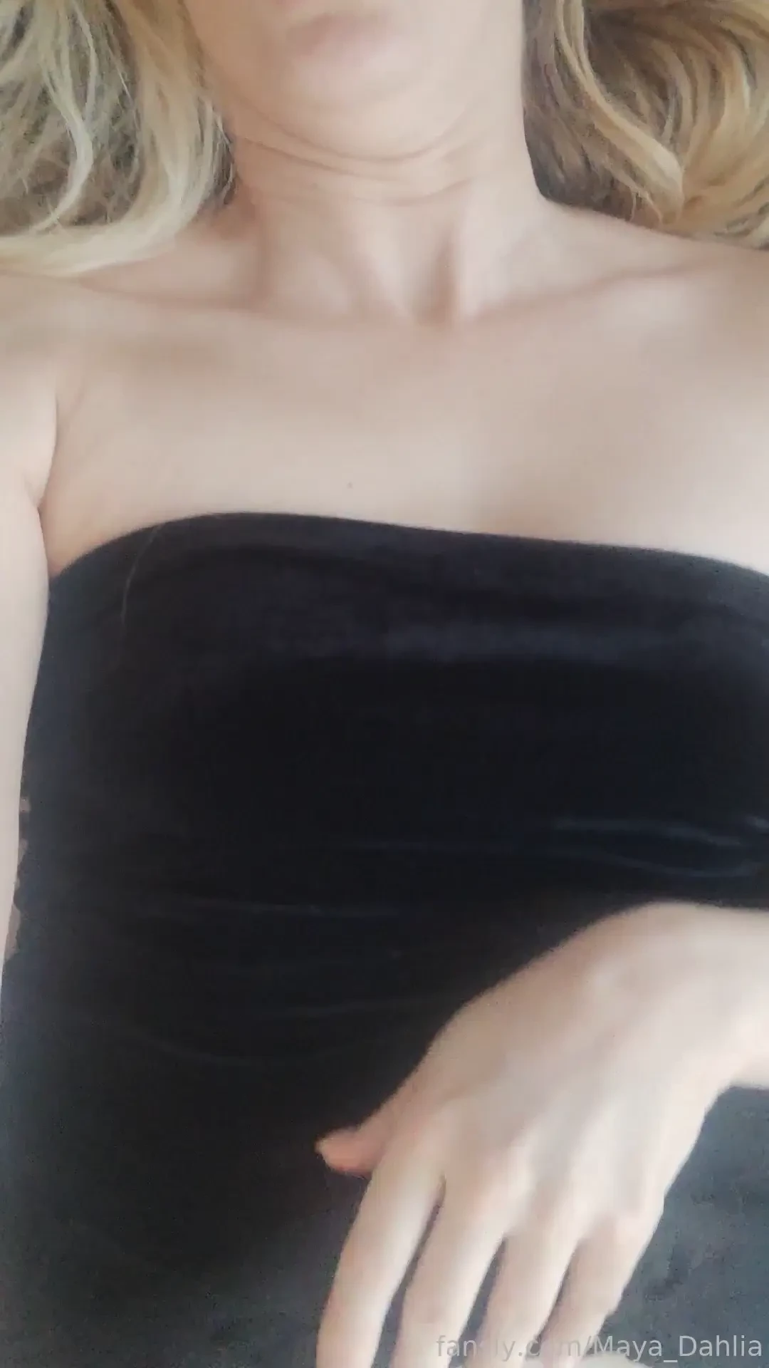 Can you imagine how your lips and hands smoothly slide down my body do 