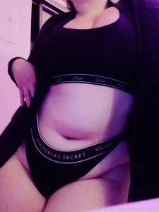 This isn t up to my standards at all but um i wanted to show my new