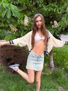 18 miniskirt denim skirt bra outside street skinny tiny babyface