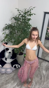 Bellydance orientaldancer dance bikini underwear 18 teen young skinny