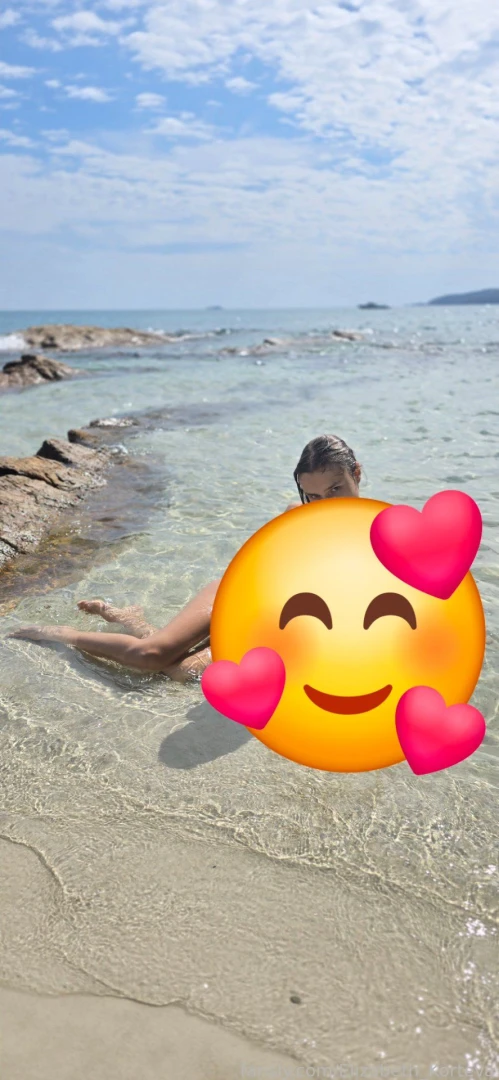 Teen eli enjoys in a paradise bay 18 wet skinny tiny public outside 