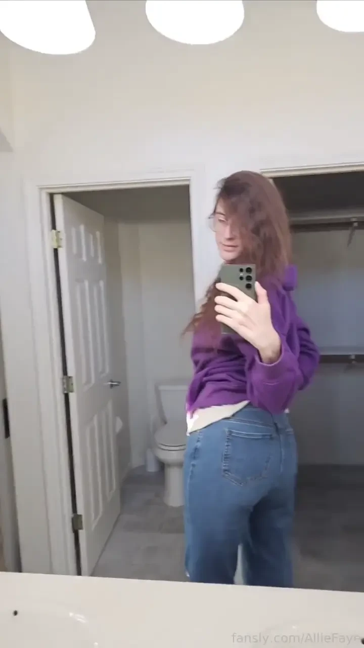 Where are the straight guys that love trans girls trans femboy 