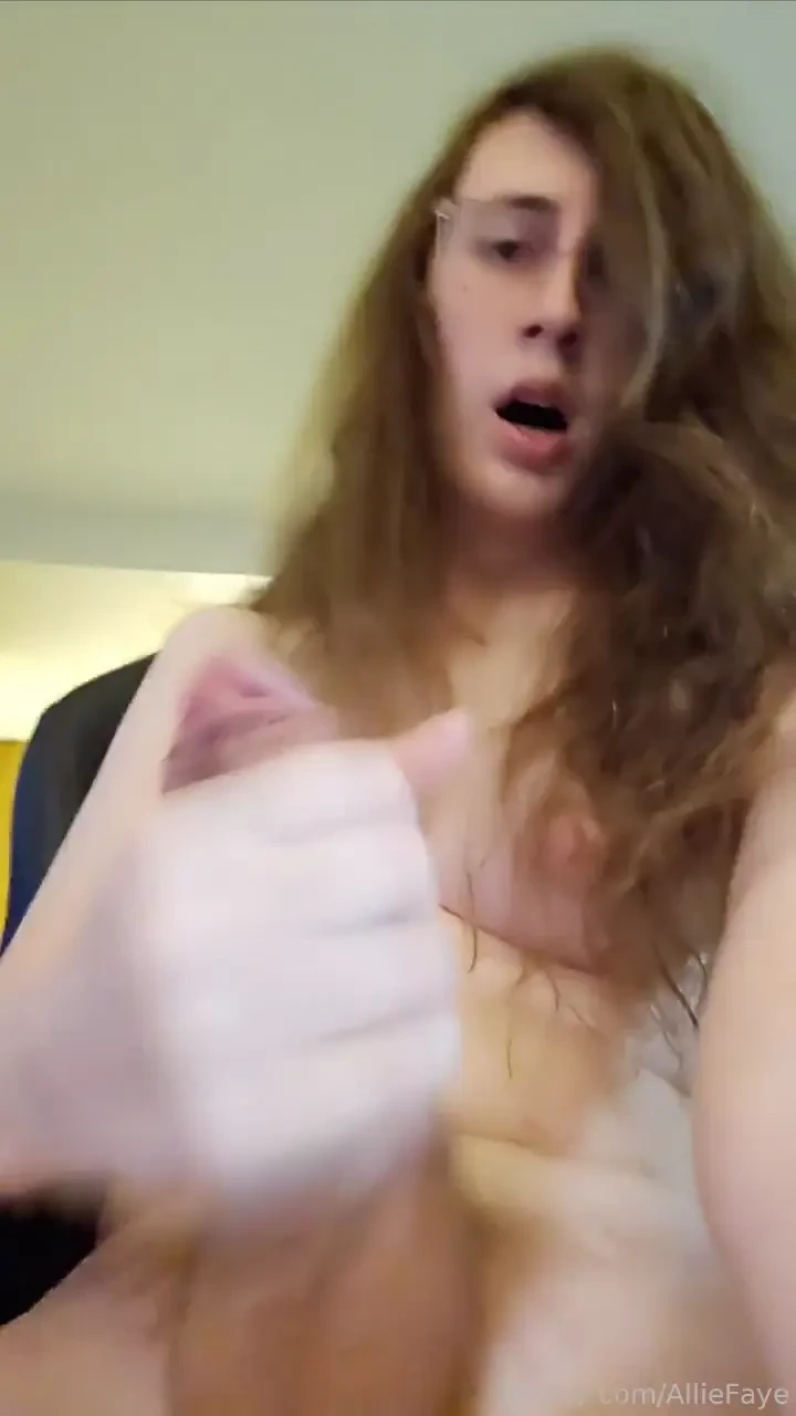 Is my fat girlcock on your christmas list i ve heard its a good 