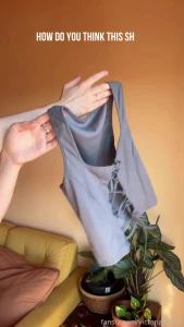 And what do you think does it look good on me busty sexy cleavage