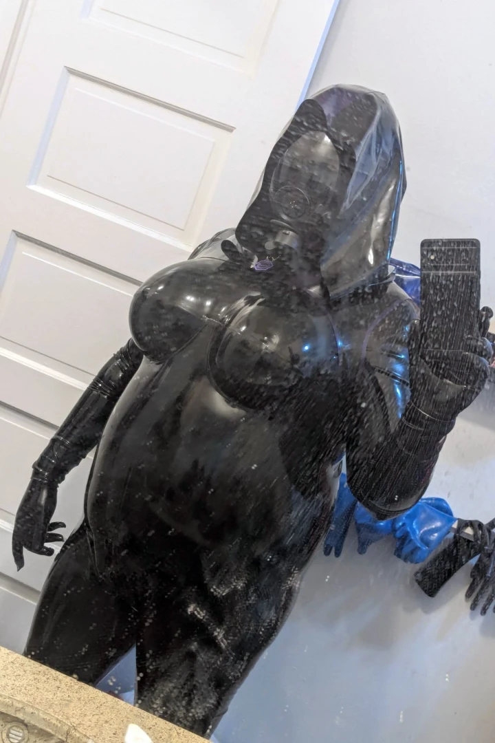 Still feeling out my new catsuit learning to layer it with other part 7 