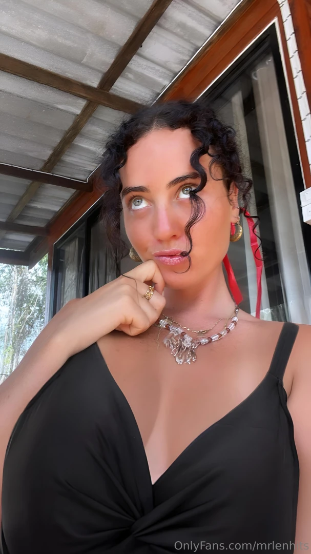 I feel like today i could conquer the world with just my mood 