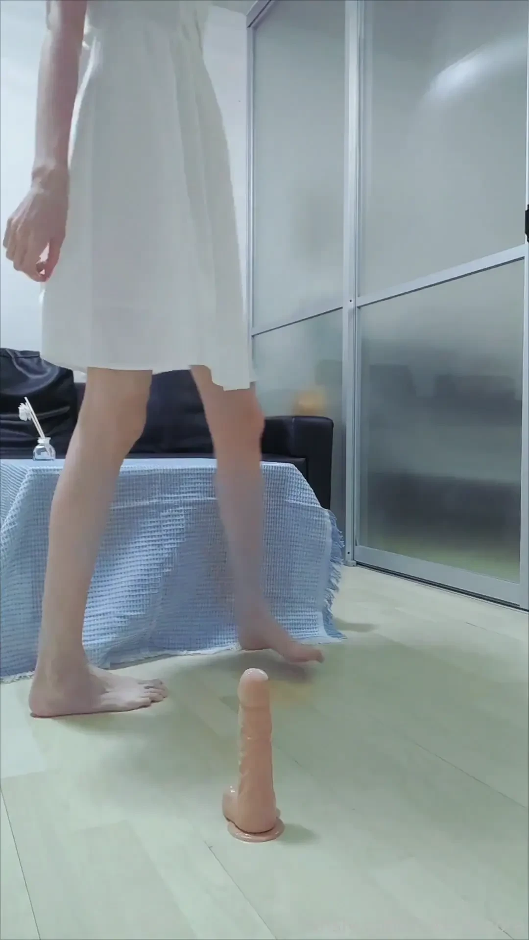 Guys i m so embarrassed today i was alone at home i wanted to play 