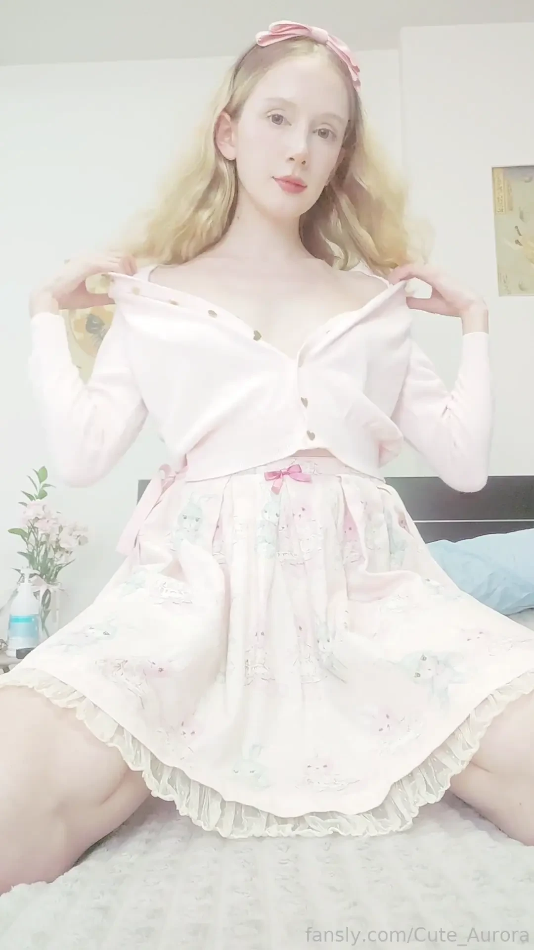 Some butt and pussy play in cute dolly outfit enjoy it honey skinny 