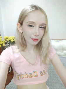 Today i was in the mood to stretch my pink pussy well skinny cute part 4