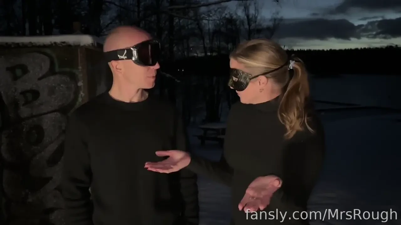 Welcome to mrs roughs fan show where i meet my fans for a good fuck 