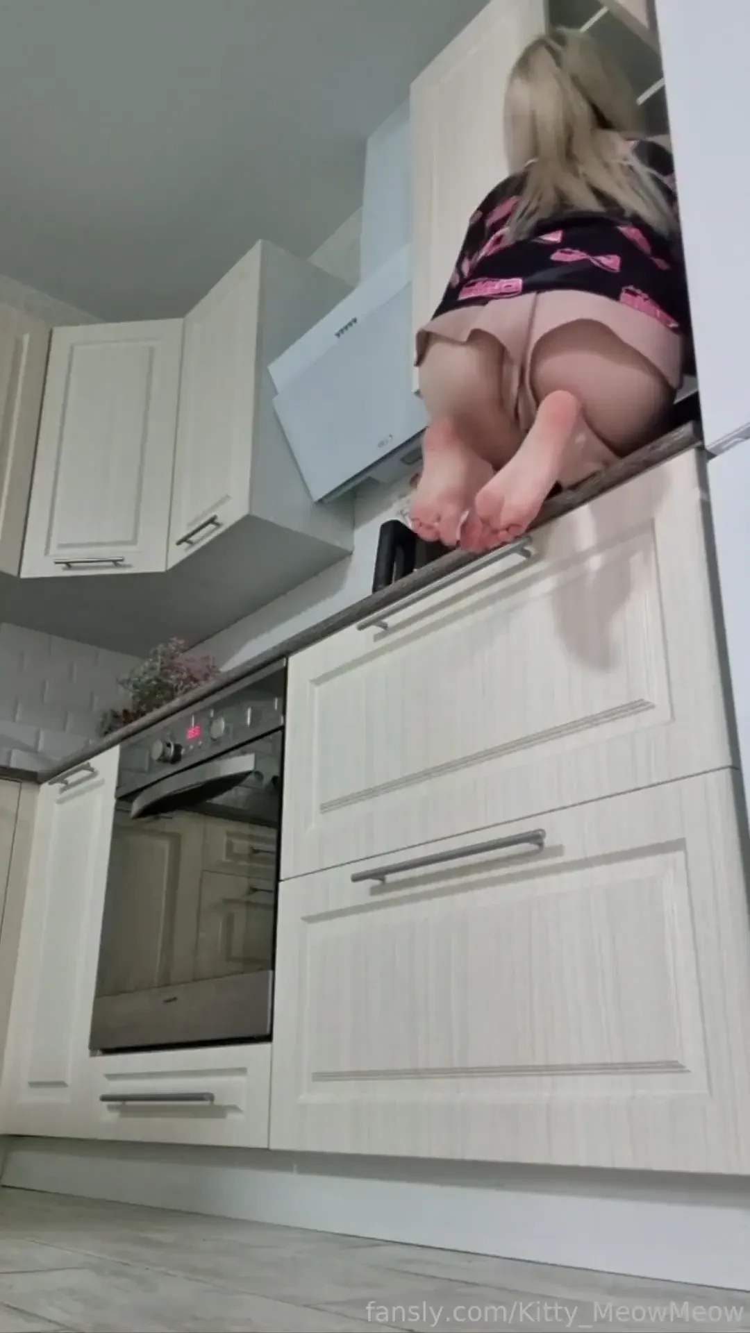 Still trying to find that milk meow athletic kitty 18 blonde skinny 