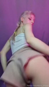 Slap slap slap nude athletic kitty 18 blonde skinny natural sexy hot