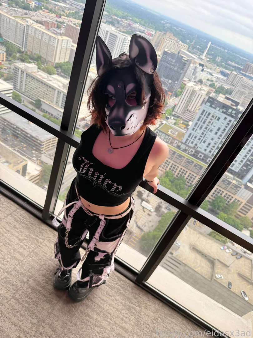 Puppy tits with a view a cheeky lil photoshoot i cooked up at fwa in 