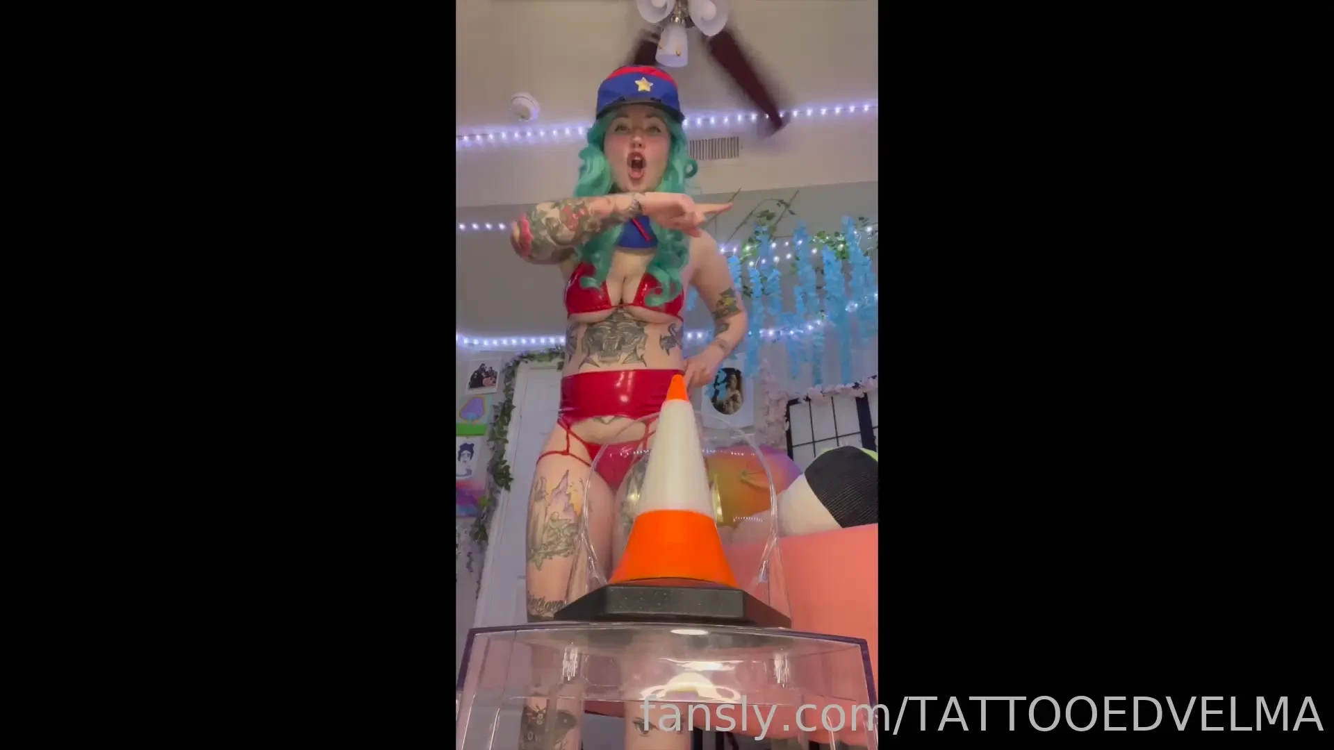 Officer jenny cucks the 2nd offender with her giant traffic cone fyp 