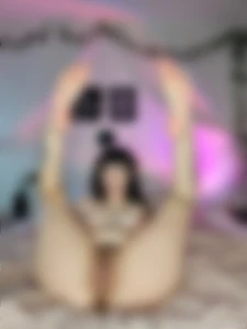 Anyone need some pussy and feet pics altgirl gothgirl feet footfetish