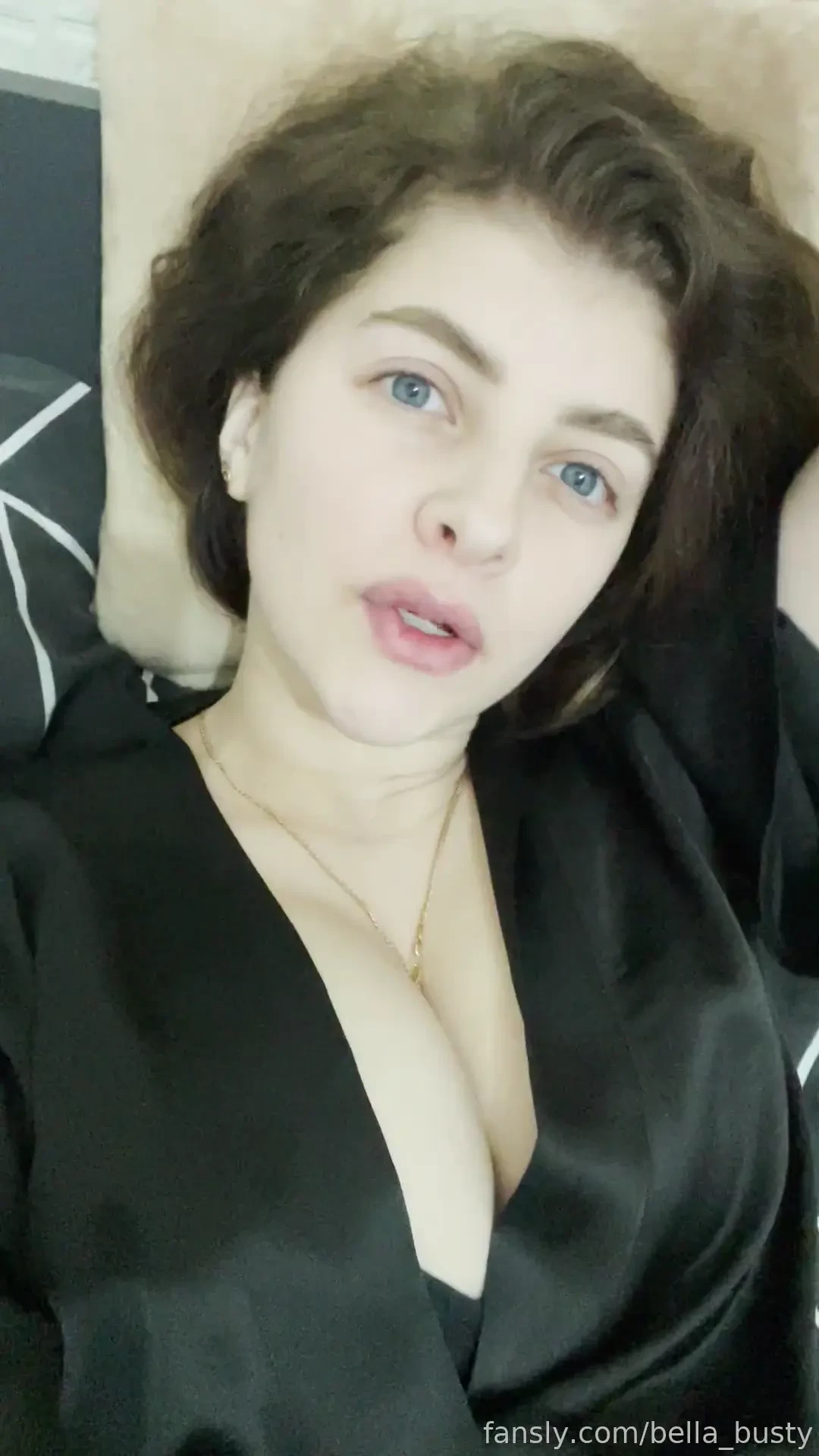 I ll tease you with my smile do you like it smile fyp naturaltits 