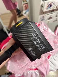 Ugh urgent switching on from the fields of mobile photo shoots i used