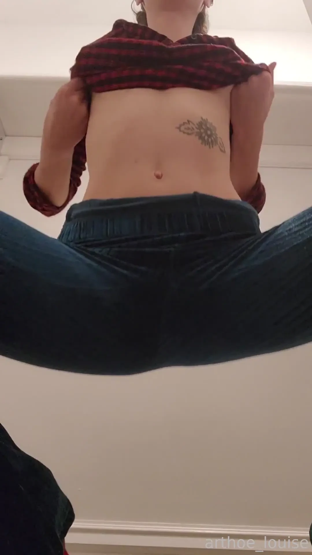 Lil photo bomber you asked for him here he is 