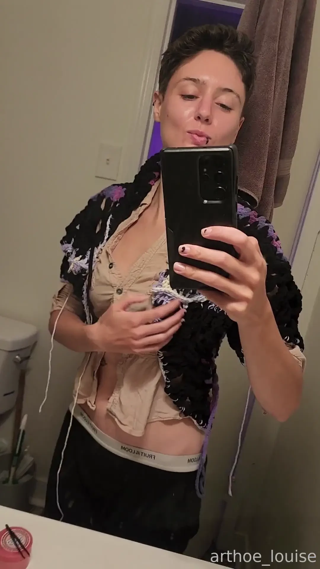 Me at 4am when i finished seeming it together last thing i need to do 