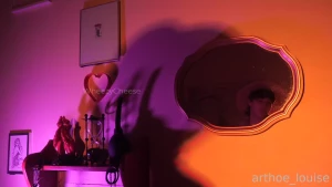 Mirror mirror on the wall who s the hottest of them all set to