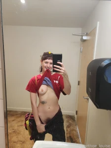 Please help me to identify this flower i ve never seen one quite like