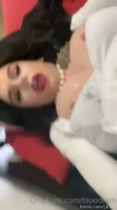 Lady dimitrescu self facial this is sadly the short version and i m so