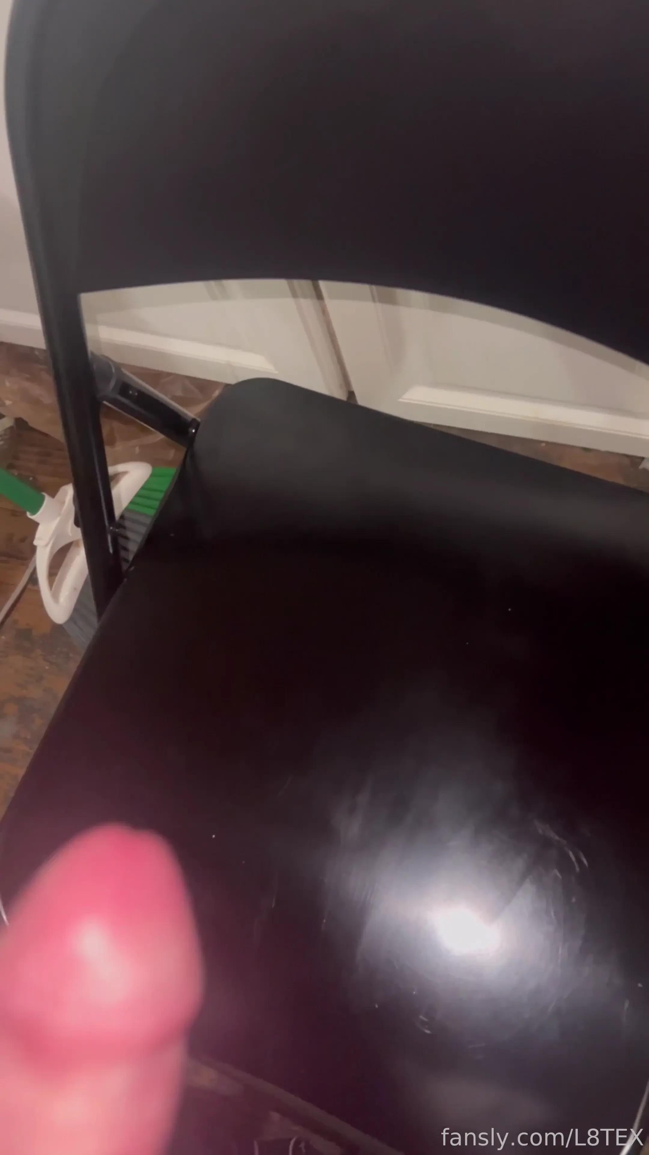 Clank clank clank listen to how fucking heavy my load sounds covering 