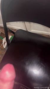 Clank clank clank listen to how fucking heavy my load sounds covering