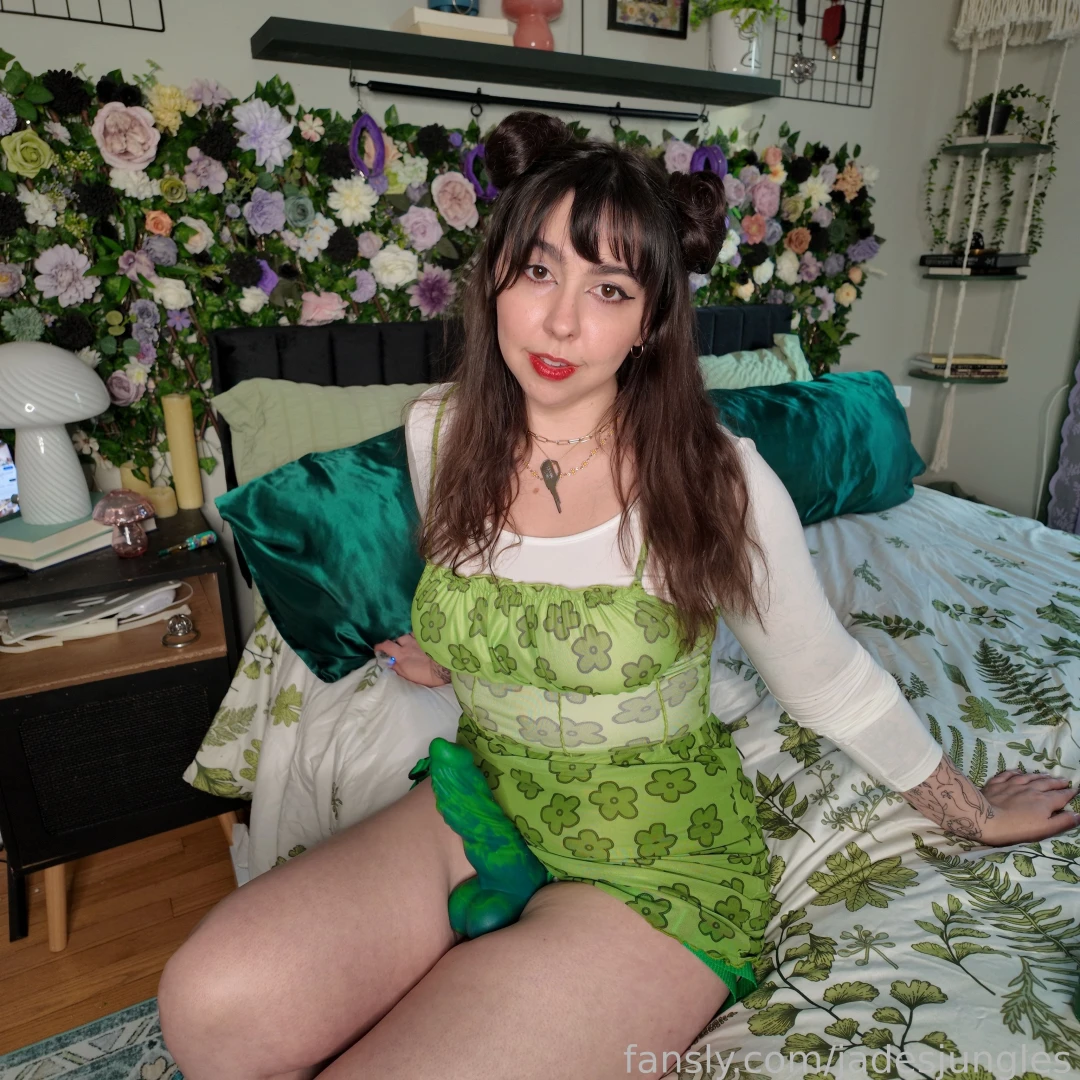 My cock is so lonely can i find a hungry hole kept it company 