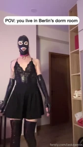 I m not wearing panties i wanna wear your mouth off bdsm latex fyp sfw