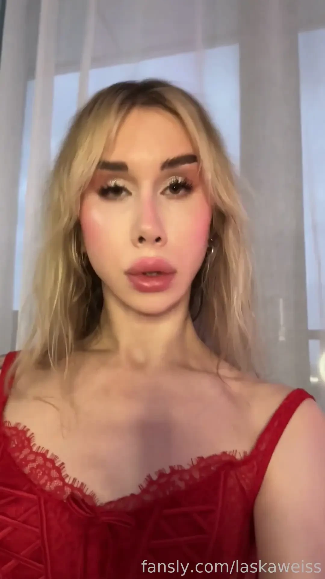 Now it s your turn to be hard shemale tranny altgirl girlcock bigbutt 