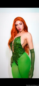 Editing ivy pics rn what are some of you favorite shots so i can