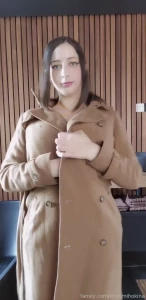 So what color is it swimsuit fyp poolparty boobs bigboobs thighs