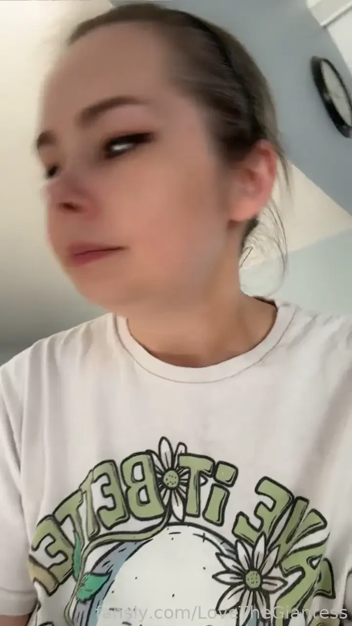 I was in the middle of a conversation with another creator on snap 