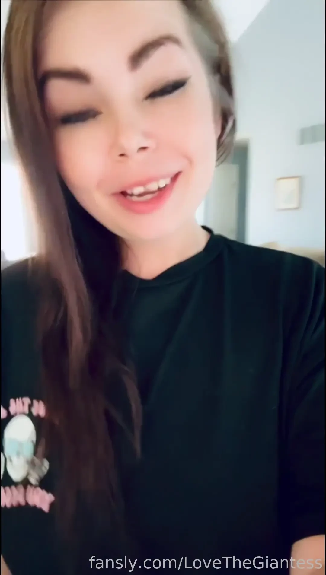 You promised me you d take me out to lunch yesterday and you forgot 