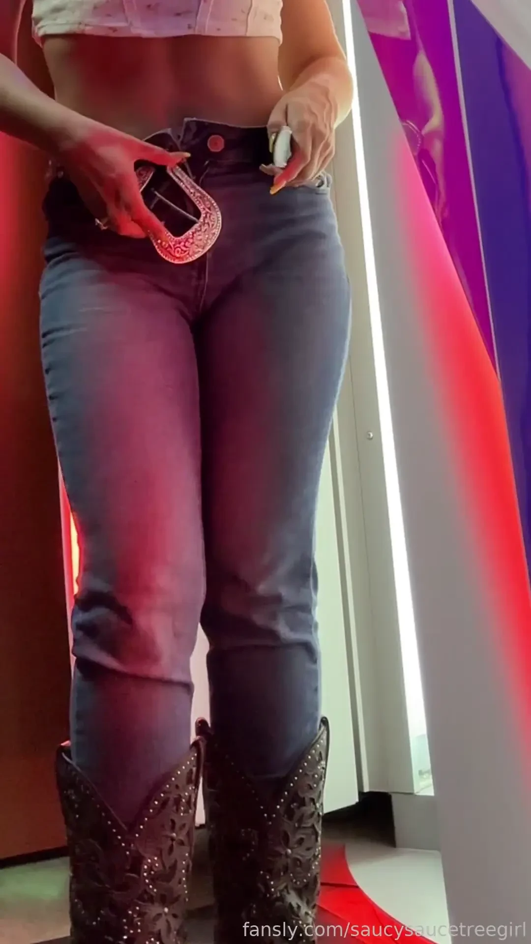 It s time to warm up your breakfast fyp milf blonde ass tits pussy 