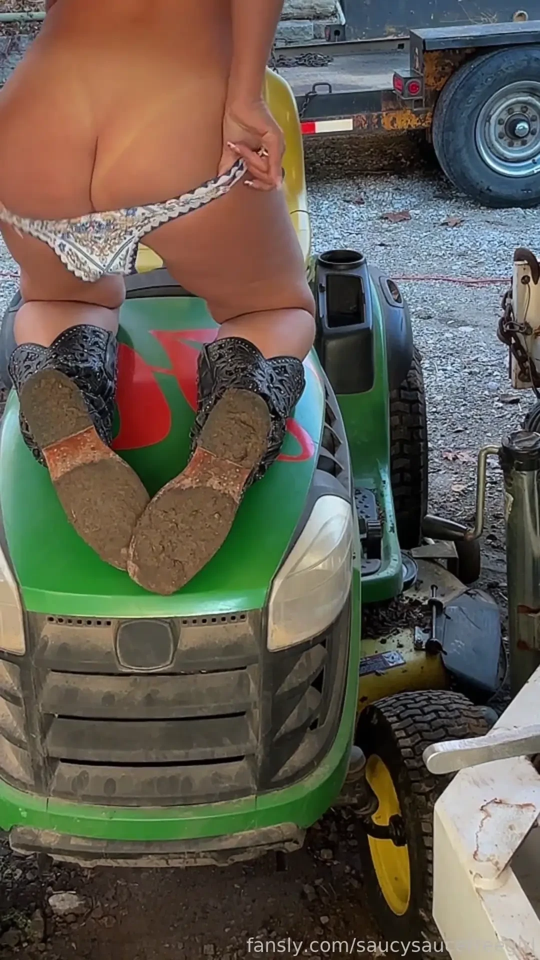 I had a good time preparing for the snowstorm the sun was shining so i 