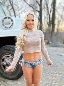 Good morning can i take care of your throbbing cock blonde milf fyp