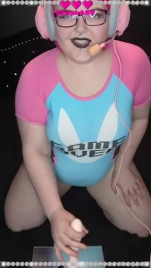 D va bunny vibe your favorite cosplay whore is back watch me pump my