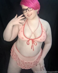 You cum home on valentines day and see me in this what is your first part 1