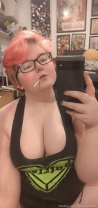 Showing off my new favorite shirt the best way i know how to sucking part 1