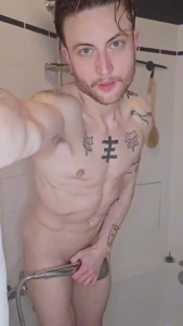 Shower orgasm of the month just dropped expect a very clean boy pussy