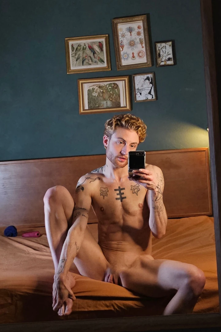 New mirror in the bedroom transman transboy transpussy boypussy t-dick 