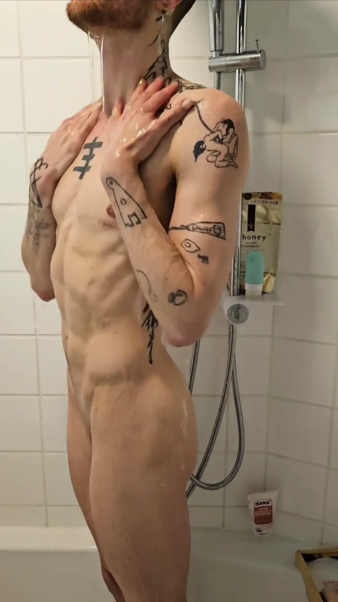 Small clip from the shower might make this a habit recording i mean 