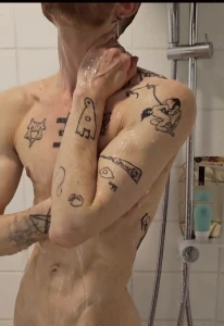 Would you peek on me washing myself part 3